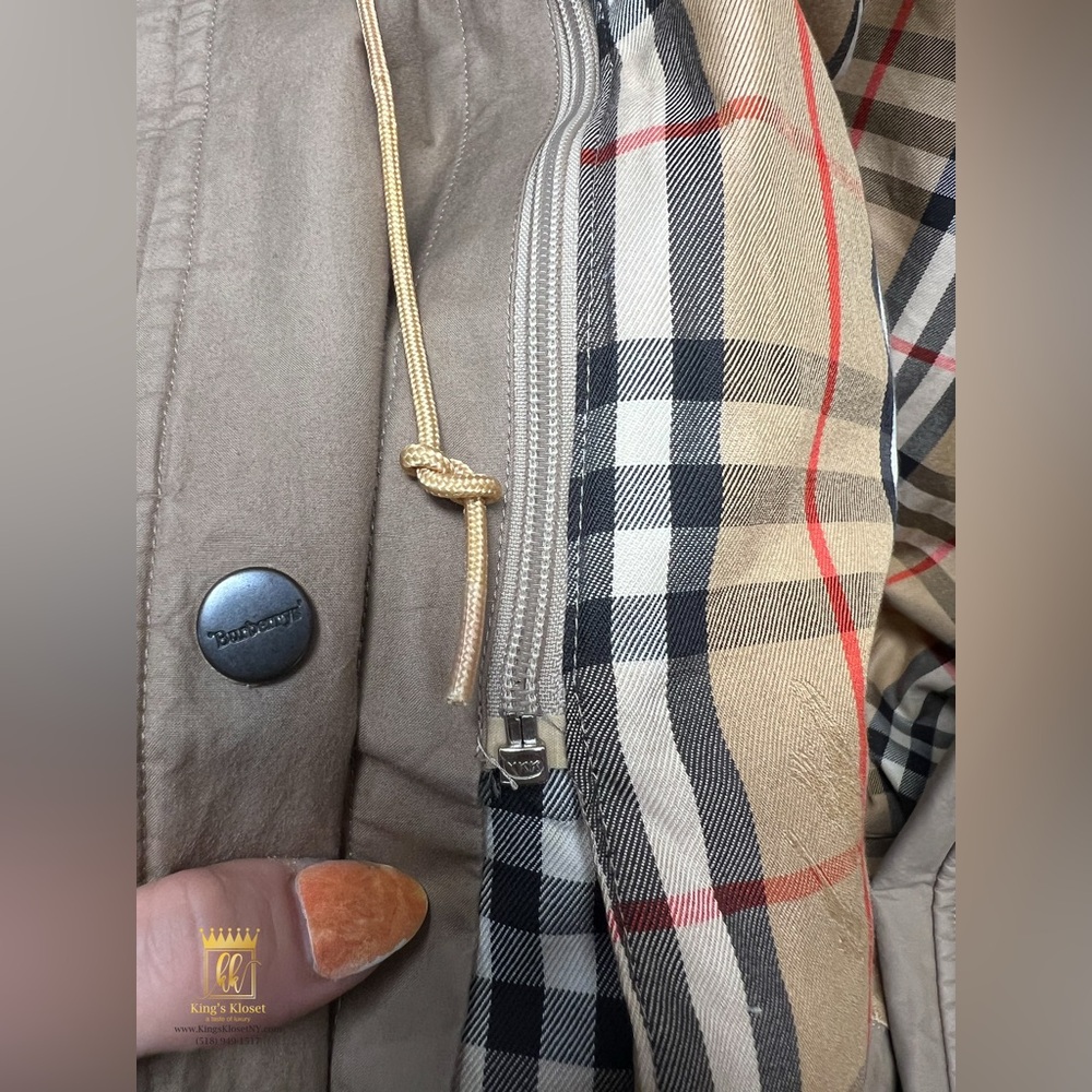 Burberry Jacket With Removable Insert - image 7